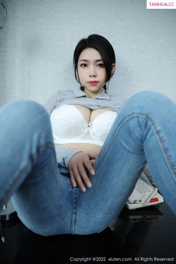 娜娜子呀  [XiuRen]高清写真图 2022.03.14 No.4711 娜娜子呀第5张图片